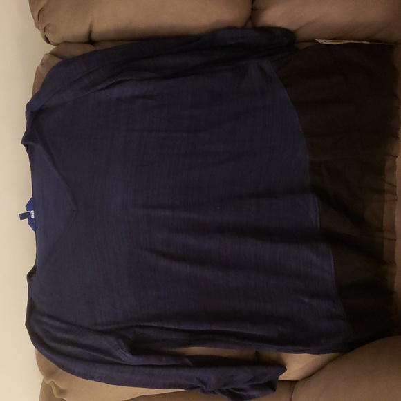 Four ladies tops size large - Picture 3 of 5